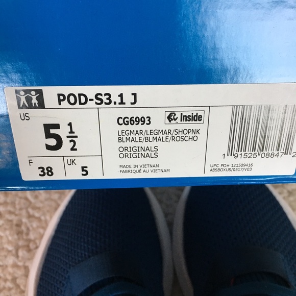 NIB Adidas POD-S3.1 W7.5 and W7 - Picture 8 of 8